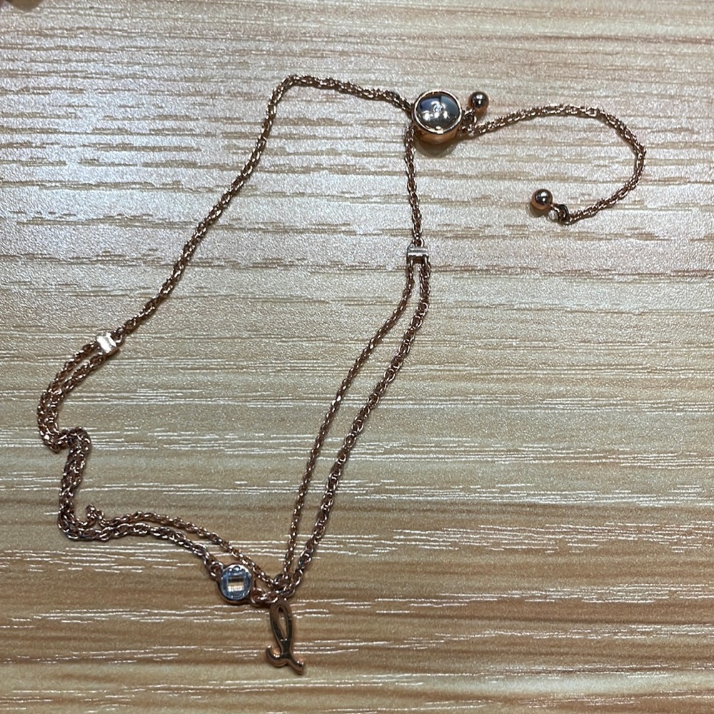 Kate spade one in a million bracelet with letter L. Very good condition
